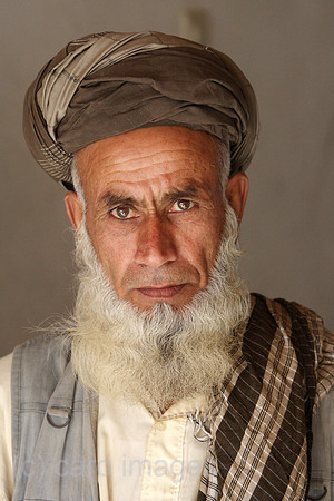 00U081010D003CAROE.JPG