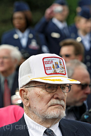 00U090512D013CAROE.JPG