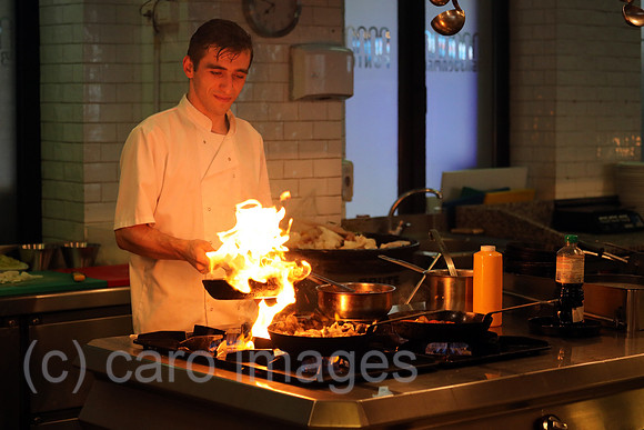 00S180720D073CAROEX.JPG