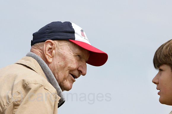 00U090510D011CAROE.JPG