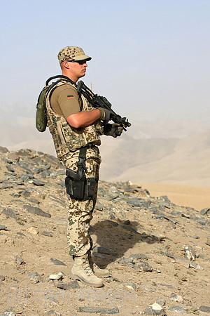 00U081006D131CAROE.JPG