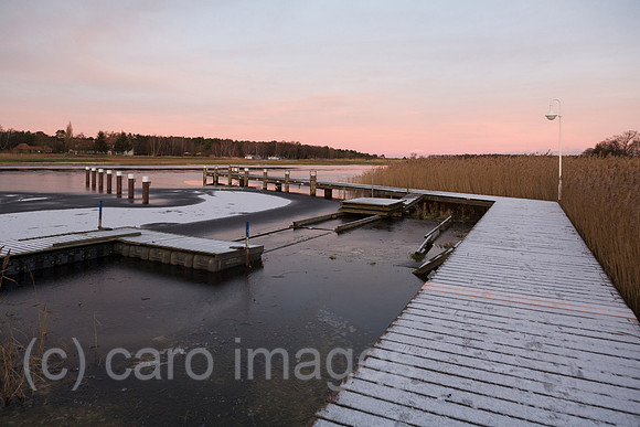 0PR141228D007CAROE.JPG