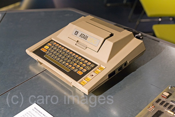 0PR140823D018CAROE.JPG