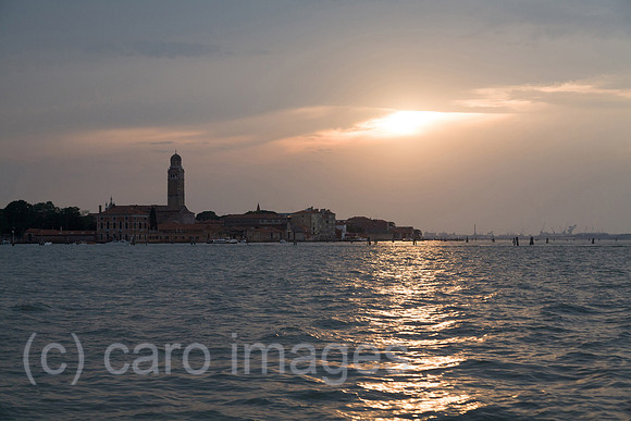 0PR150815D012CAROE.JPG