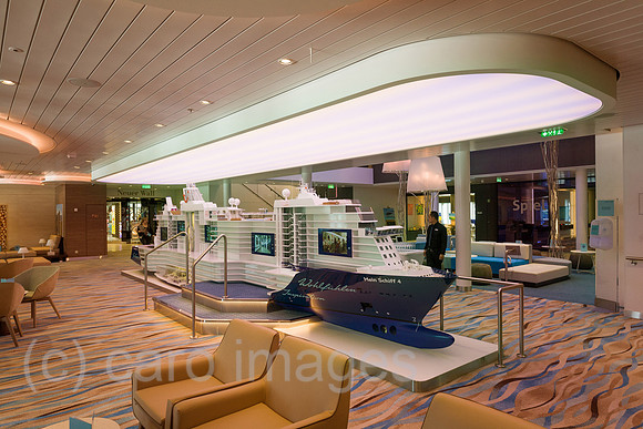 0PR150605D008CAROE.JPG