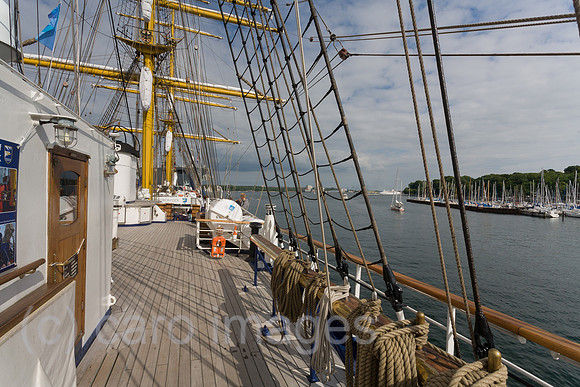 0PR150621D015CAROE.JPG