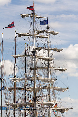0PR140623D012CAROE.JPG