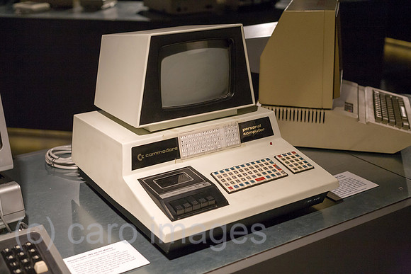 0PR140823D021CAROE.JPG