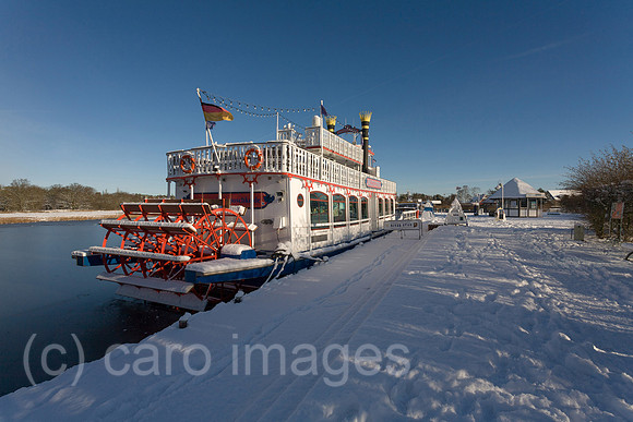 0PR141229D014CAROE.JPG
