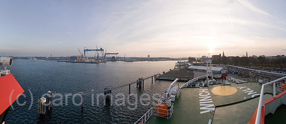 0PR141127D007CAROE.JPG