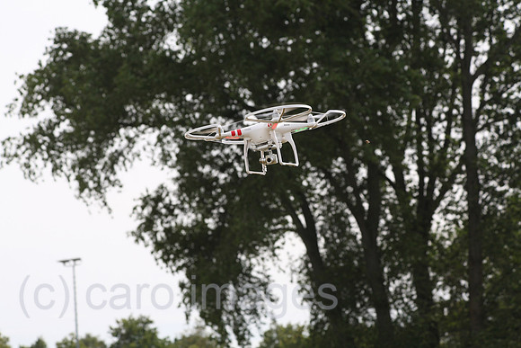 0PR140724D009CAROE.JPG