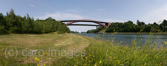0PR140720D012CAROE.JPG