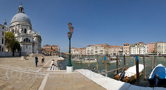 0PR150815D005CAROE.JPG