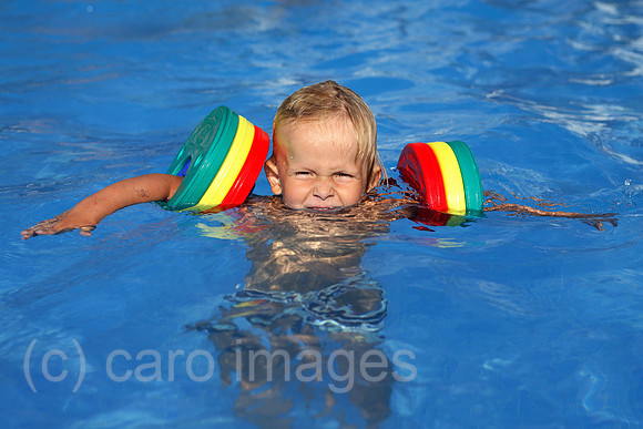 00S060812D005CARO.JPG