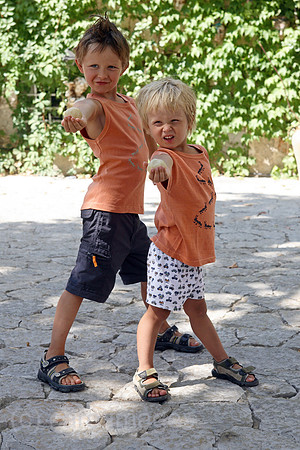 00S060808D006CARO.JPG