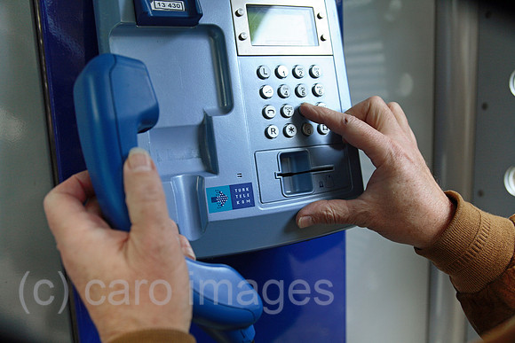 00S061107D089CARO.JPG