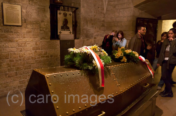 00A080425D493CAROE.JPG