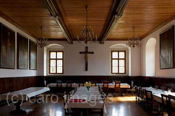 00A080425D010CAROE.JPG