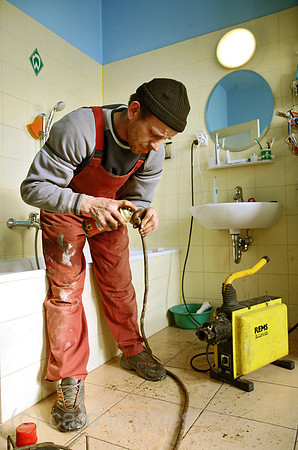00A080421D050CAROE.JPG