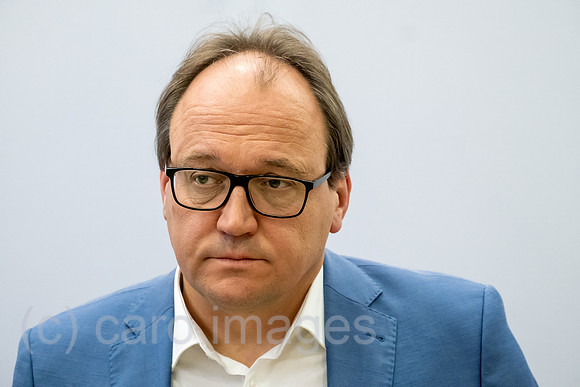 Deutschland, Bremen - Reiner Blaschek, CEO von ArcelorMittal Germany und CEO ArcelorMittal Bremen GmbH, PK Thema Gruener Stahl aus Bremen
