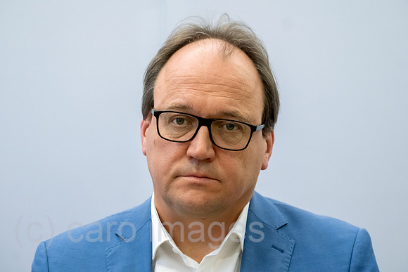 Deutschland, Bremen - Reiner Blaschek, CEO von ArcelorMittal Germany und CEO ArcelorMittal Bremen GmbH, PK Thema Gruener Stahl aus Bremen