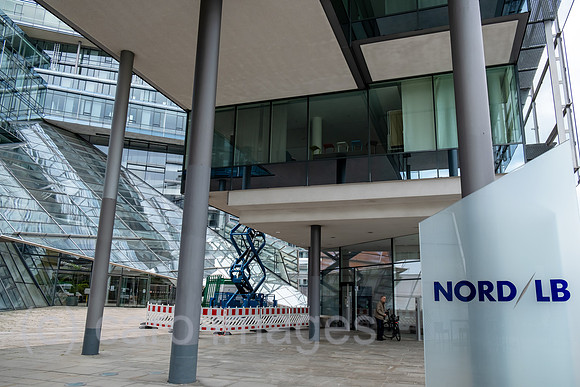 Deutschland, Hannover - Haupteingang, Zentrale Nord LB, Norddeutsche Landesbank - Girozentrale am Aegidientorplatz