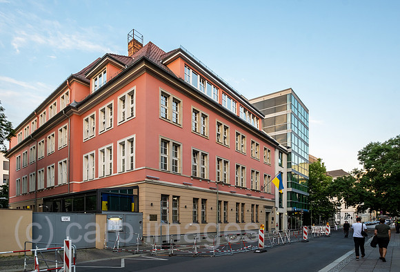 Deutschland, Berlin - Botschaft der Ukraine in der Bundesrepublik Deutschland in Mitte