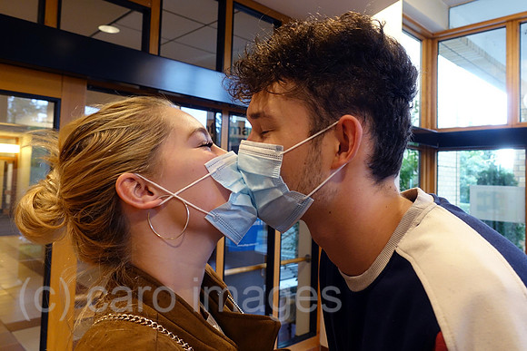 00S201005D505CARO.JPG
