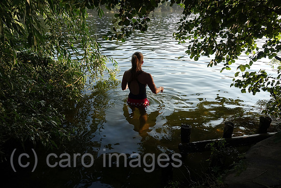 00S200808D667CARO.JPG