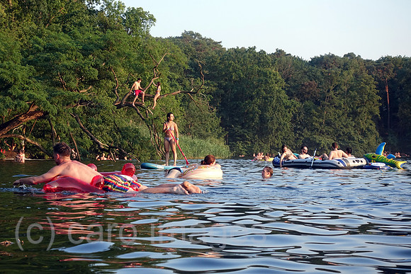 00S200808D671CARO.JPG