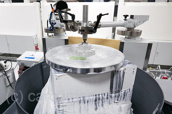 00R230509D037CAROEX.JPG