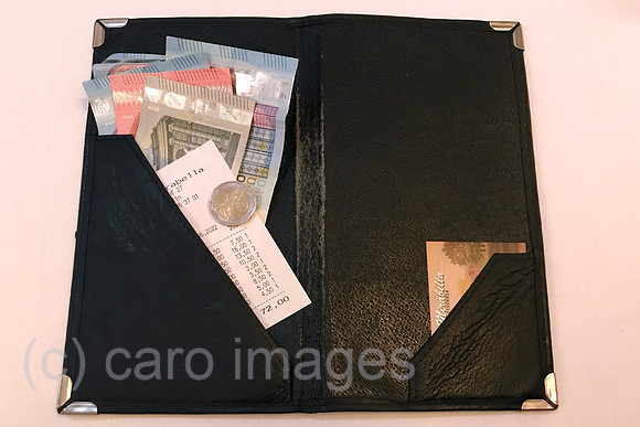 00S220624D141CAROEX.JPG