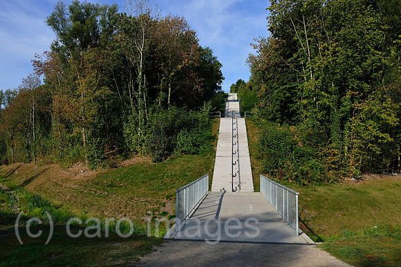 0RL160505D048CARO.JPG