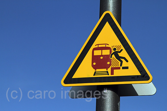 00S140309D806CARO.JPG