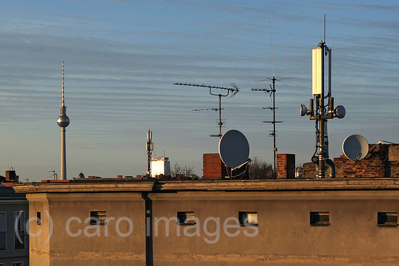 00S140308D001CARO.JPG