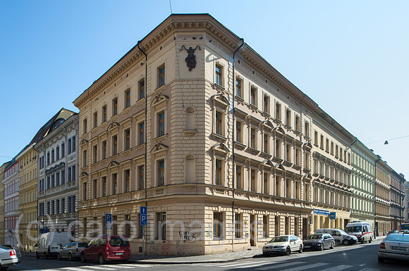 0CE150310D008CARO.JPG