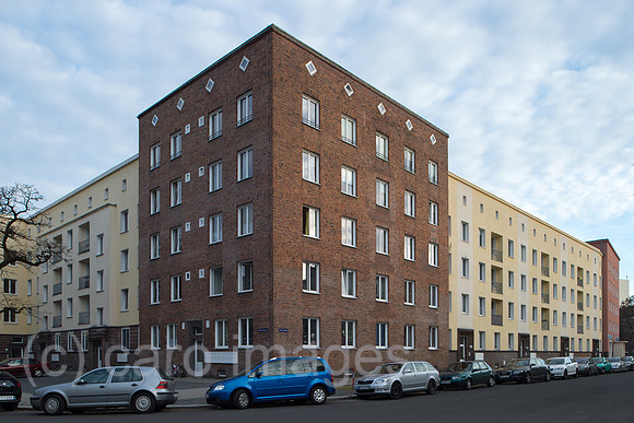 0CE150308D045CARO.JPG