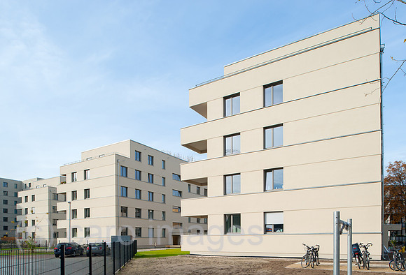 0CE141103D013CARO.JPG