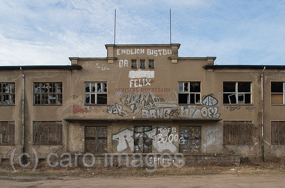 0CE150308D036CARO.JPG
