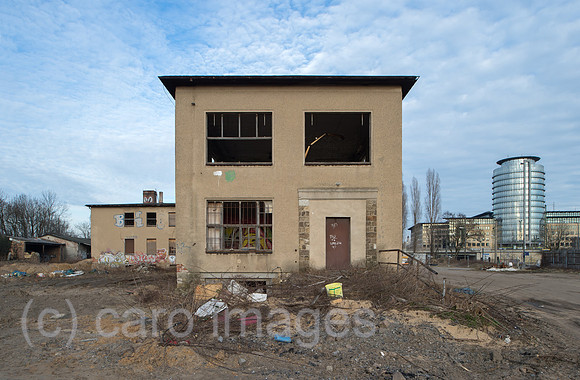 0CE150308D039CARO.JPG