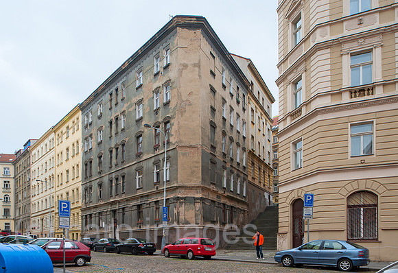 0CE141030D005CARO.JPG