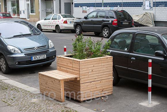 0CE141130D003CARO.JPG