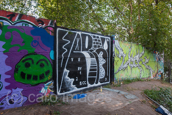 0CE140828D007CARO.JPG