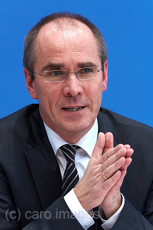 00Y151214D026CARO.JPG
