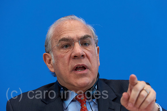 00Y160405D040CARO.JPG