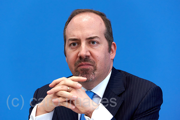 00Y160405D006CARO.JPG