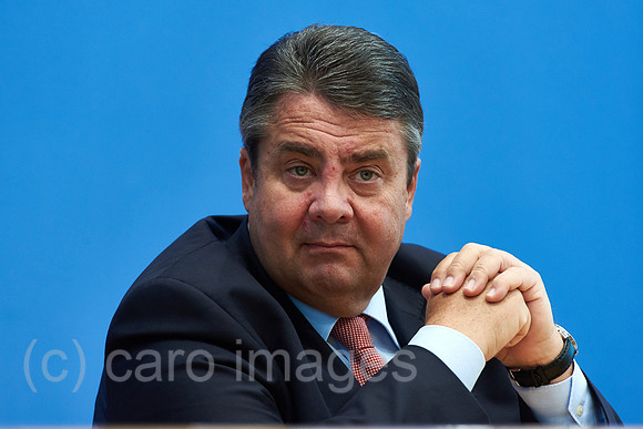 00Y160427D006CARO.JPG