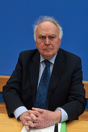 00Y160412D007CARO.JPG