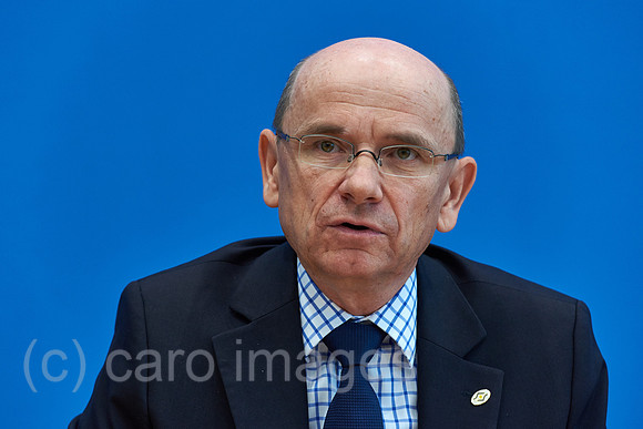 00Y160524D004CARO.JPG