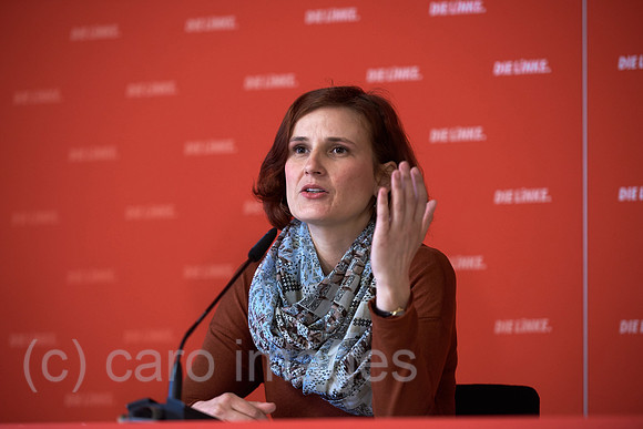 00Y160502D014CARO.JPG